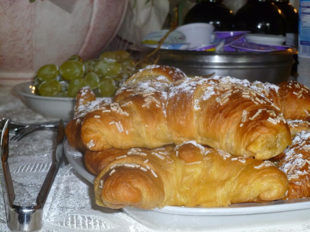 מסרוסה Le Ginestre B & B מראה חיצוני תמונה